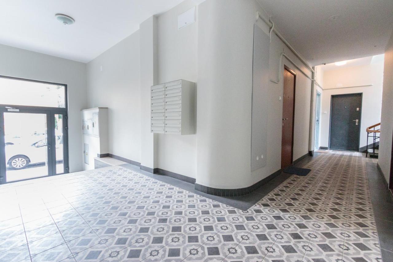 Rental Apartments Krochmalna وارسو المظهر الخارجي الصورة